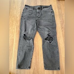 AE Distressed Black mom Jeans
